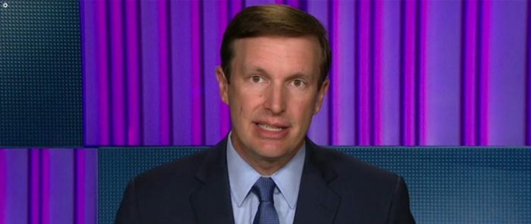 سيناتور ينتقد دعم أمريكا للسعودية باليمن.. والخارجية الأمريكية ترد