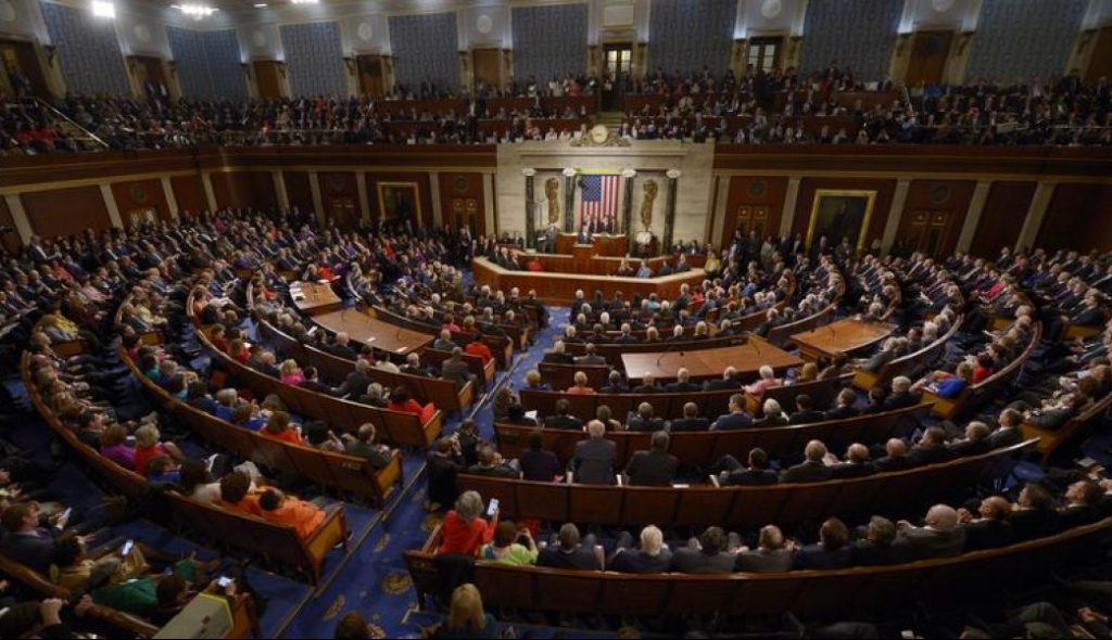 US President Barack Obama delivers the State of the Union Address during a Joint Session of Congress at the US Capitol in Washington, DC, January 12, 2016. AFP PHOTO / SAUL LOEB / AFP / SAUL LOEB        (Photo credit should read SAUL LOEB/AFP/Getty Images)