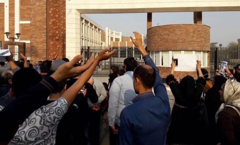 ماذا يحدث في الأحواز وإلى أين تتجه الاحتجاجات؟