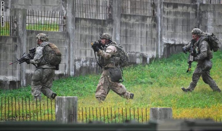 وزير الدفاع الأمريكي يطلب من ضباطه إعداد خطط لمواجهة إيران