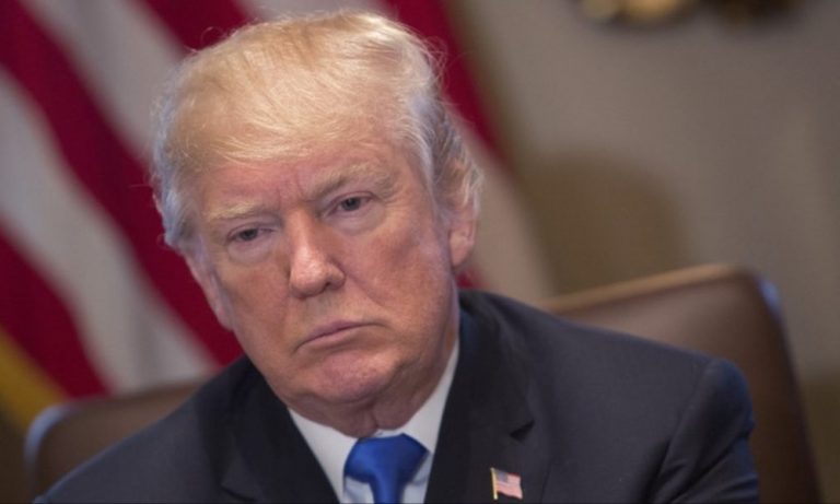 ترمب يتجه لتمديد إعفاء إيران من العقوبات